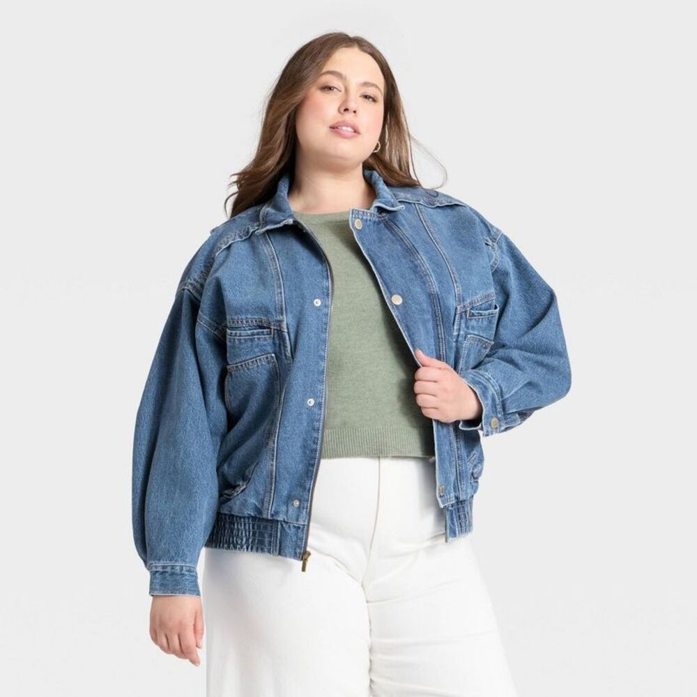 Open Box - Universal Thread - Women's Relaxed Bomber Denim Jacket - U Blue